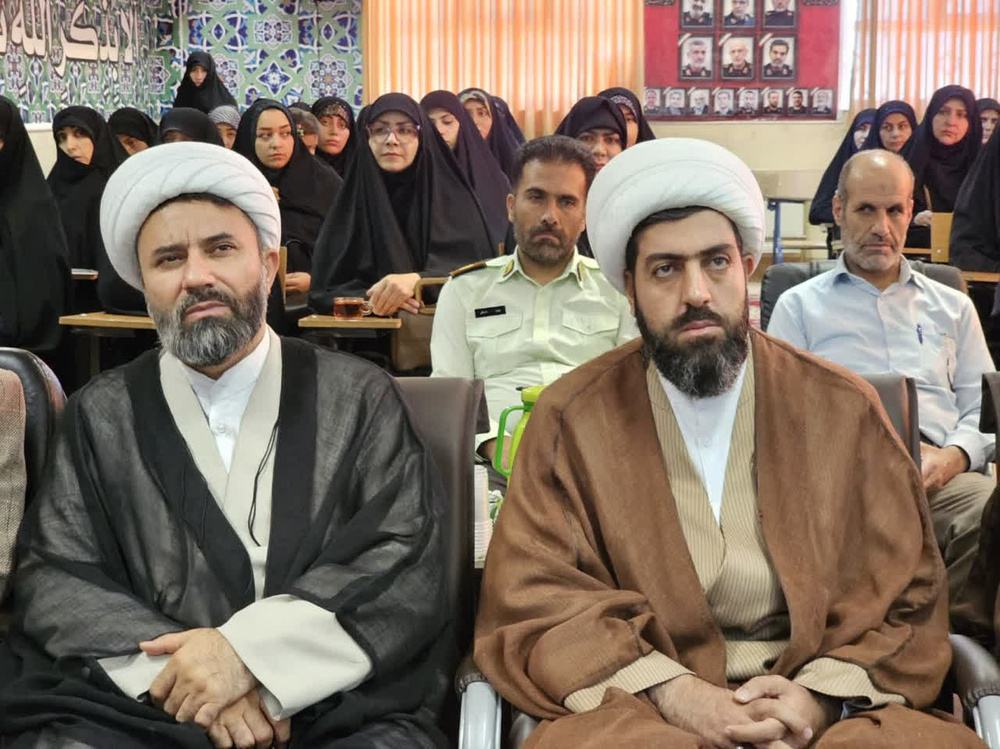 آغاز سال تحصیلی جدید حوزه علمیه خواهران سریش‌آباد با حضور نماینده ولی‌فقیه در کردستان
