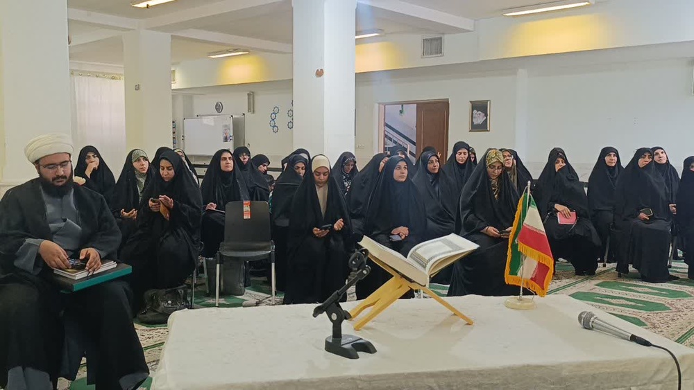 برگزاری طرح «معارف اسلام ناب» با رویکرد تمدن‌سازی در مدرسه علمیه فاطمیه الیگودرز