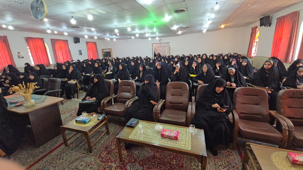 اربعین تعالی مدارس علمیه خواهران شهر یزد با حضور معاون فرهنگی حوزه‌های علمیه خواهران کشور