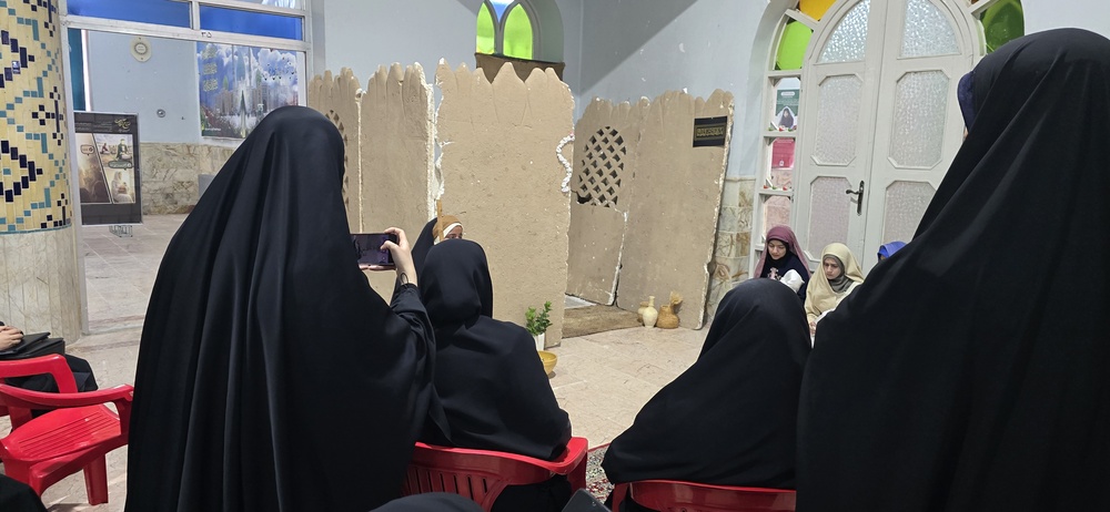برپایی نمایشگاه بانوی ایرانی در یزد