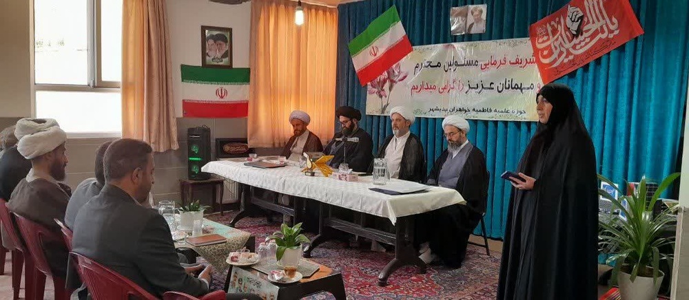 آیین تکریم و معارفه مدیر مدرسه علمیه خواهران مهدیشهر برگزار شد / تأکید بر تقویت پژوهش و فرهنگ دینی در گام دوم انقلاب