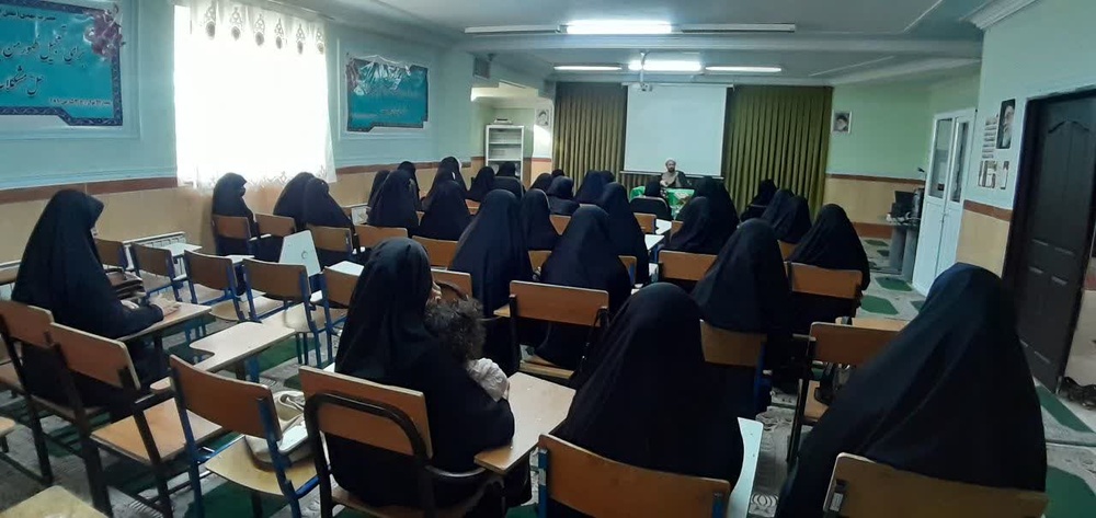 برگزاری طرح اربعین تعالی برای طلاب جدیدالورود مدرسه علمیه تخصصی ایلام
