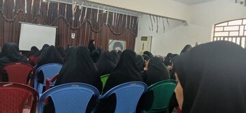 دوره آموزشی “مطالعات اسلامی زنان” در مدرسه علمیه الزهرا (س) جیرفت