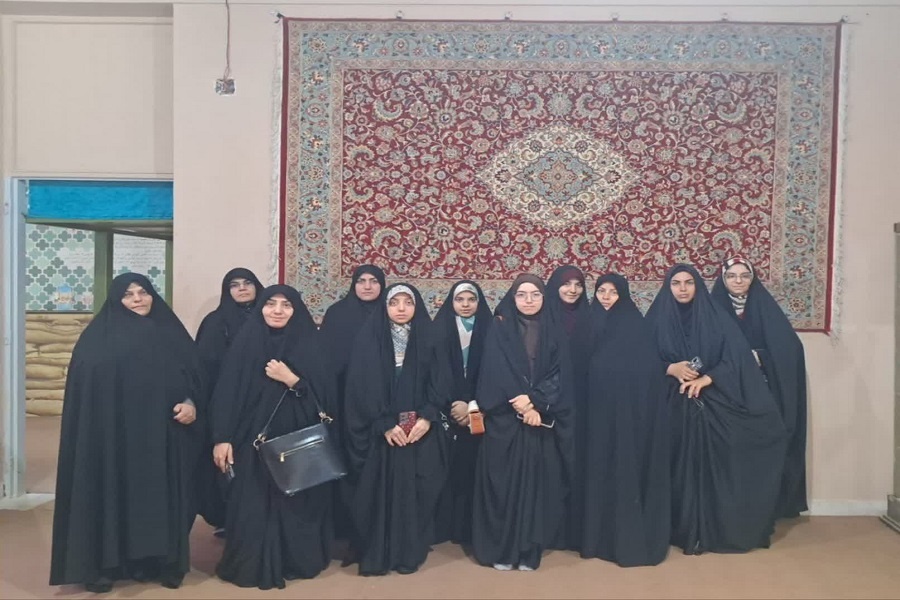 بازدید طلابجدیدالورود اردکانی از گنجینه شهدا