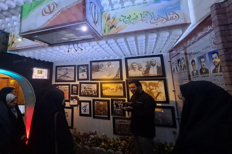 بازدید طلابجدیدالورود اردکانی از گنجینه شهدا