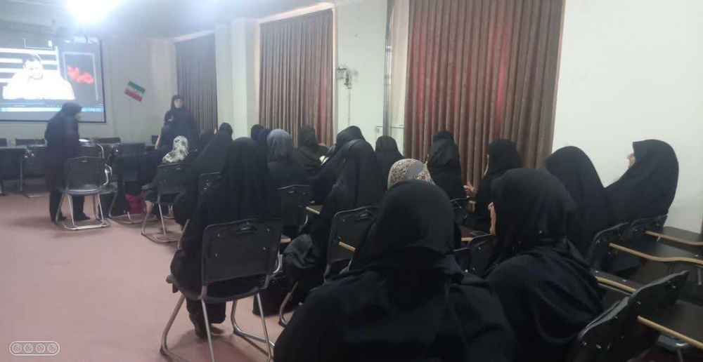 سینما، ویترین باورها؛ ضرورت نگاه نقادانه طلاب به لایه‌های پنهان رسانه در مدرسه علمیه شاهرود