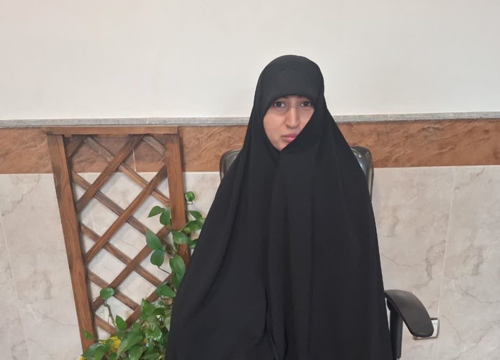 قناعت، فراتر از یک فضیلت اخلاقی؛ راهکارهای عملیاتی پژوهشگر برگزیده جشنواره «بانوی کرامت» برای مقابله با تجمل‌گرایی