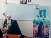 قرآن؛ بهترین استاد اخلاق و معارف الهی، راهنمای انسان در مسیر تقوا و سعادت