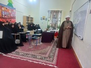 جلسه توانمندسازی مبلغان طرح امین خرمشهر با محوریت مهارت‌های ارتباط با نسل نوجوان و آمادگی برای ایام فاطمیه برگزار شد