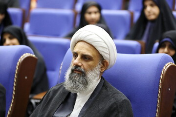 تصاویر/ آیین اختتامیه هجدهمین جشنواره علمی ـ پژوهشی «بانوی کرامت»