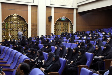 تصاویر/ آیین اختتامیه هجدهمین جشنواره علمی ـ پژوهشی «بانوی کرامت»