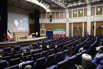 تصاویر/ آیین اختتامیه هجدهمین جشنواره علمی ـ پژوهشی «بانوی کرامت»