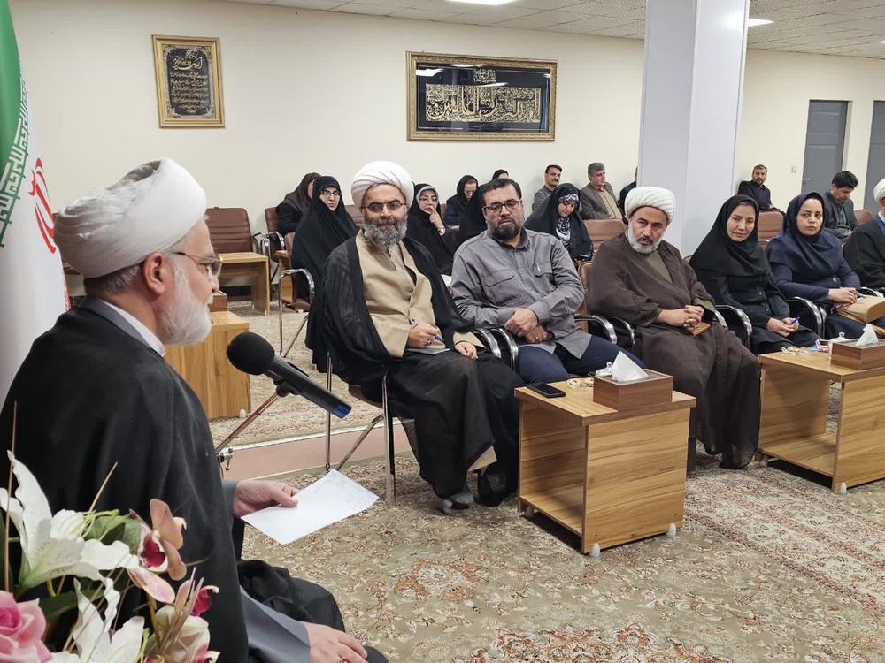 همایش ملی بانوی کُرد
