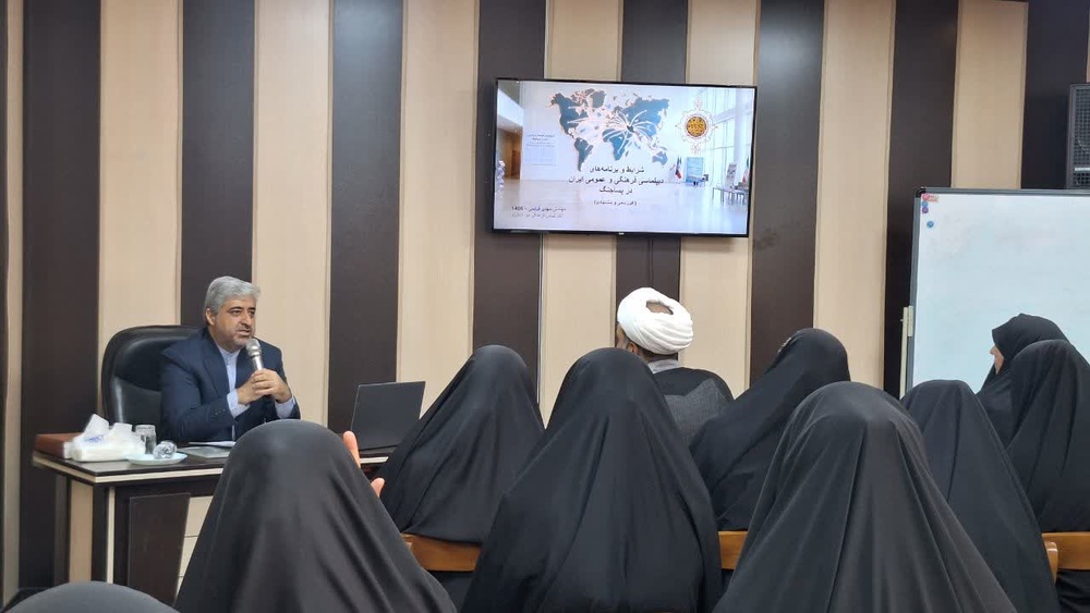 آموزش، ابزاری راهبردی برای نقش‌آفرینی در عرصه بین‌الملل است