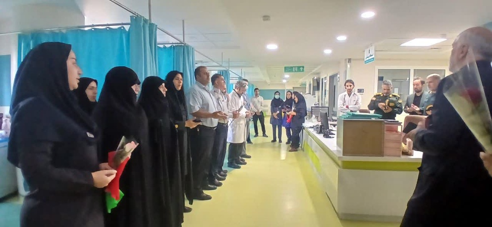 تجلیل از پرستاران بیمارستان‌های استان با حضور مدیر حوزه‌های علمیه خواهران و نهادهای مردمی و انقلابی