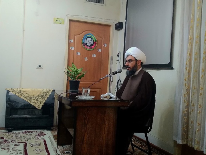 رسالت طلبگی با فهم دین و تبلیغ آگاهانه آن معنا می‌یابد