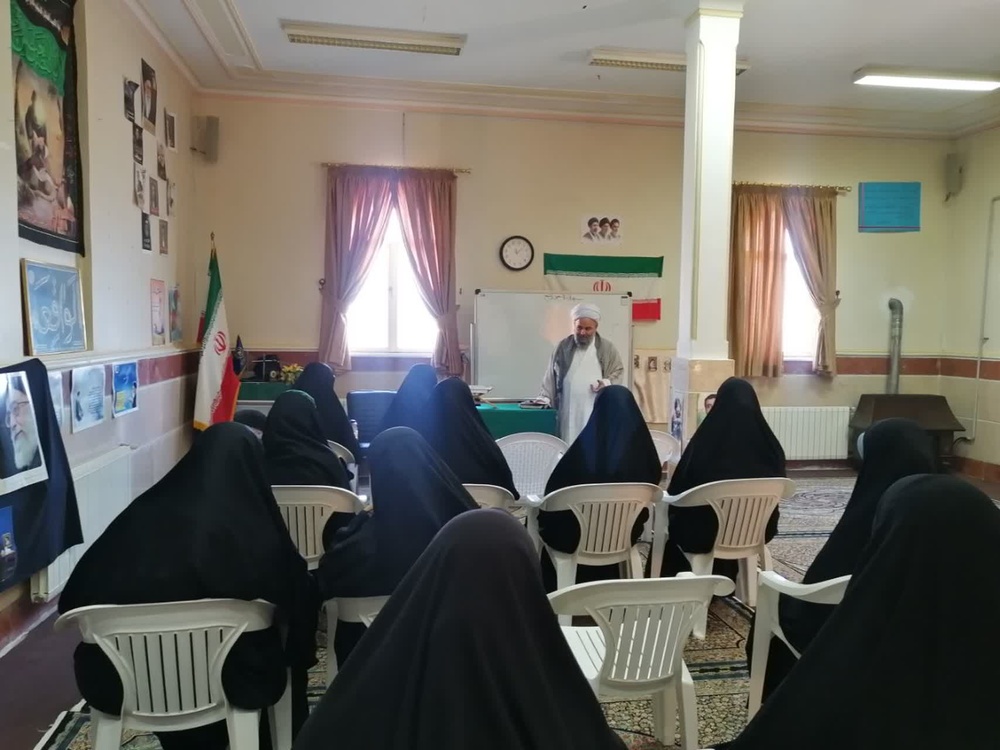 جوانی حساس‌ترین مقطع عمر انسان