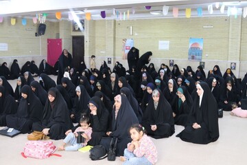 تصاویر/ مراسم جشن میلاد حضرت زینب کبری(س) در مدرسه علمیه خواهران بوشهر
