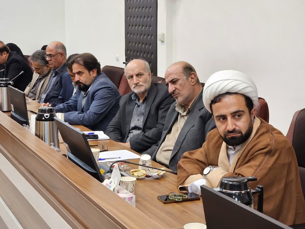 ایده «بانوی کُرد؛ زن تراز ایران اسلامی» حرکتی فن‌آورانه و پیشرو است /زن کرد، الگوی غیرت، وفاداری و شجاعت است