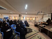 دیدار مدیر حوزه علمیه خواهران استان همدان با طلاب جدیدالورود در تویسرکان