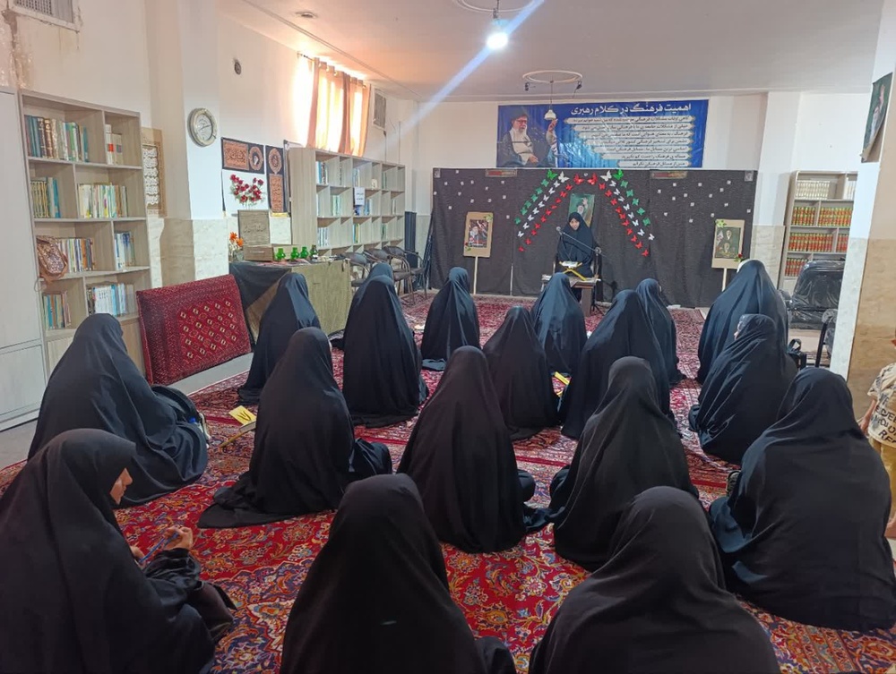 نشست علمی از کربلا تا رسانه