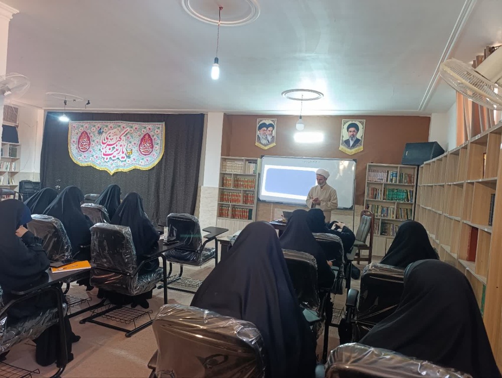 نشست تربیتی مسیرشناسی طلبگی