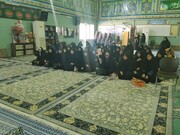 تصاویر/ بازدید طلاب جدیدالورد مدرسه علمیه الزهرا(س) ماهان از اتاق تربت سازمان عتبات و عالیات کرمان