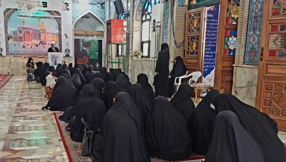 پیمان طلبگی در جوار شهدا