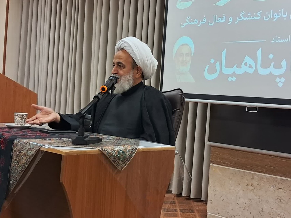 دین‌داری هنر تشخیص و مواجهه واقع‌بینانه با زندگی است