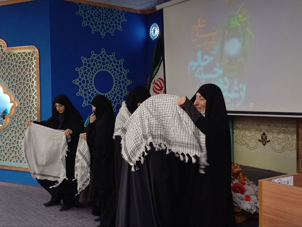 مراسم اختتامیه طرح «اربعین تعالی» سه مدرسه علمیه استان قم در جمکران برگزار شد