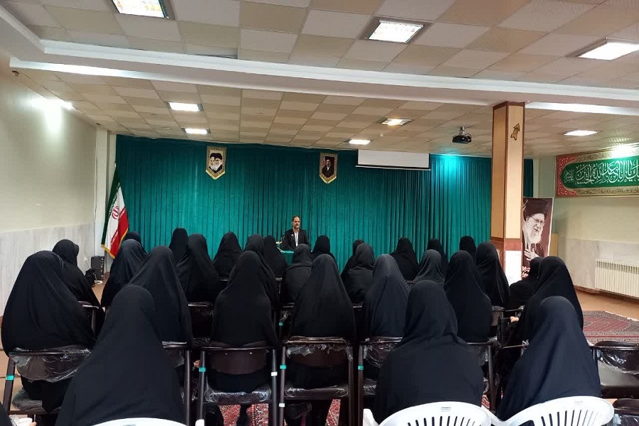 فریضه امر به معروف و نهی از منکر عامل صیانت فرهنگی و اخلاقی جامعه است