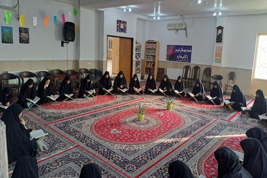 طرح اربعین تعالی در مدرسه علمیه خواهران پارس آباد برگزار شد