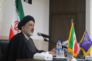 مراسم تجلیل از طلاب و اساتید نخبه مدارس علمیه خواهران استان کرمان