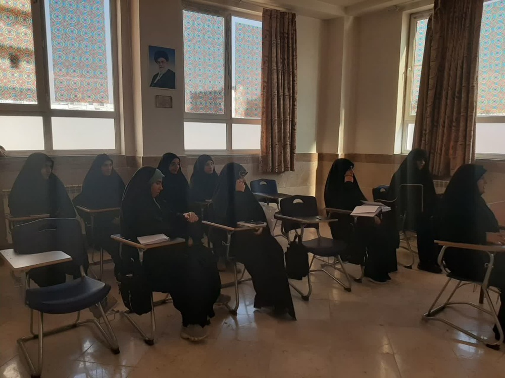 بررسی تطبیقی دیدگاه‌های شیخ انصاری، آخوند خراسانی و شهید صدر پیرامون «تجری» در مدرسه علمیه خدیجه کبری(س) زنجان