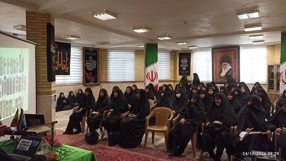 هنر ارتباط با «نسل زد» در عصر دیجیتال؛ ضرورت کوتاه کردن سخنان و ارائه جایگزینهای جذاب تربیتی