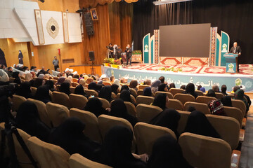 همایش ملی بانوی کُرد
