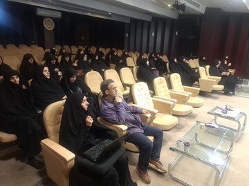همایش ملی بانوی کُرد- پنل