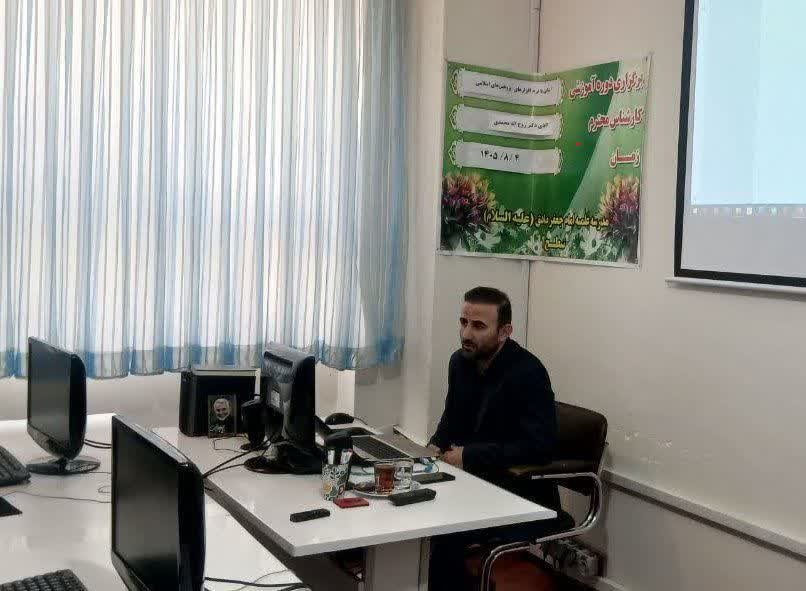 از انتخاب موضوع تا دسترسی به منابع معتبر؛ راهکارهای پژوهش اسلامی در کارگاه علمی مدرسه علمیه خواهران شاهرود