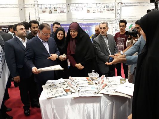 نمایش غرفه کوثرنیوز در نمایشگاه مطبوعات استان نمایش غرفه کوثرنیوز در نمایشگاه مطبوعات استان
