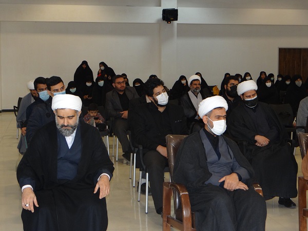 هم‌پوشانی، تعامل و هم‌افزایی بین حوزه علمیه خواهران و برادران از اهداف جشنواره علامه حلی باشد